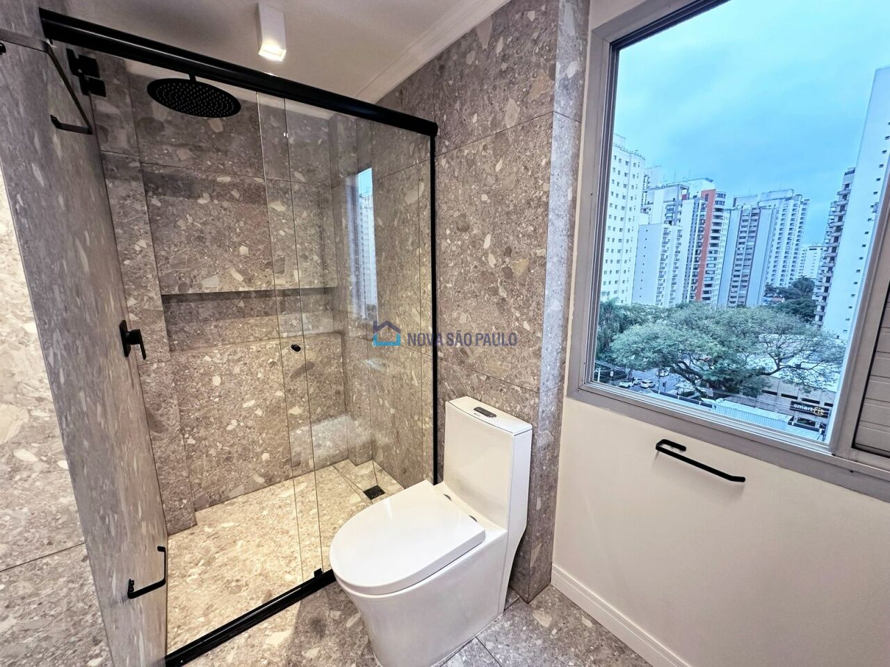 Foto 21 - MO17012