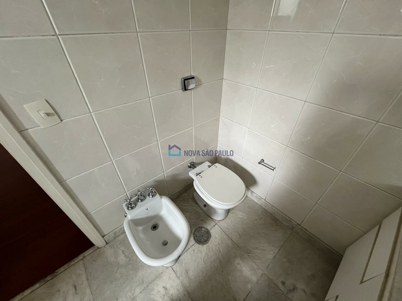 Foto 28 - MO17231
