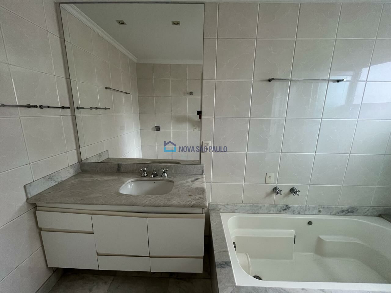Foto 26 - MO17231