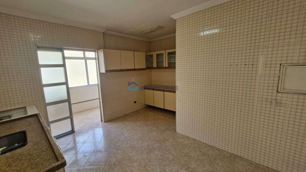 Foto 5 - MO17501