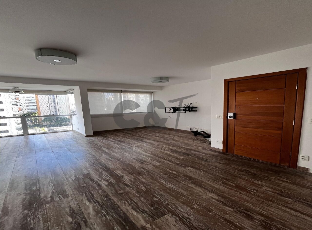 Apartamento para Venda - Moema