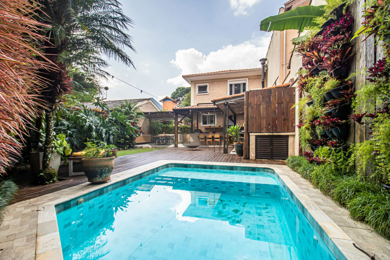Casa de Vila para Venda - Jardim Hípico