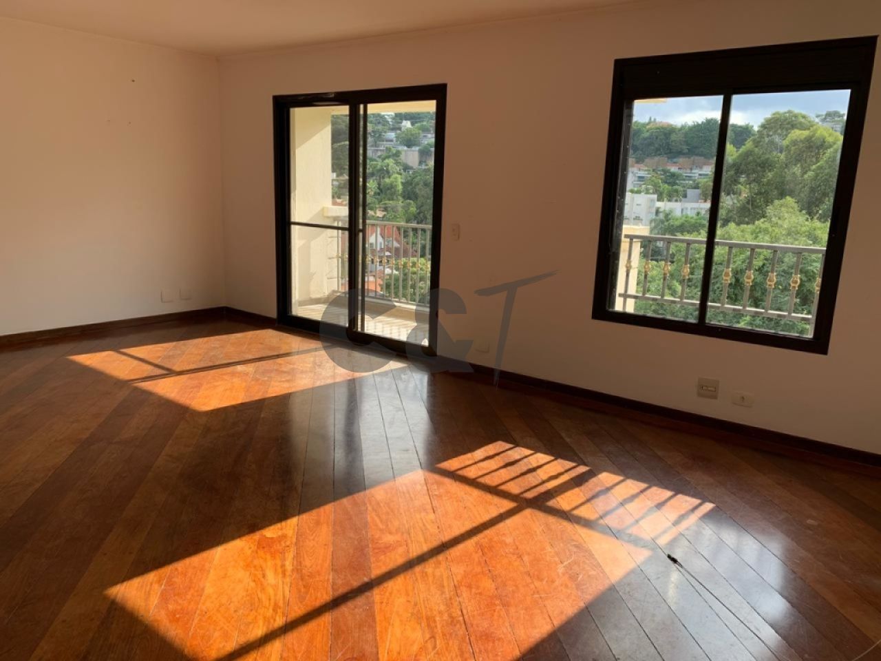 Apartamento para Venda - Real Parque