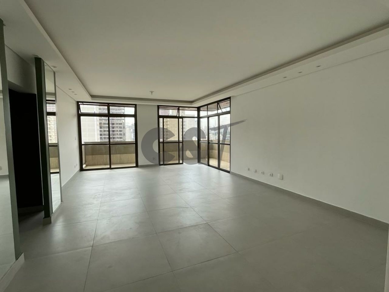 Apartamento para Venda - Chácara Santo Antônio Zona Sul
