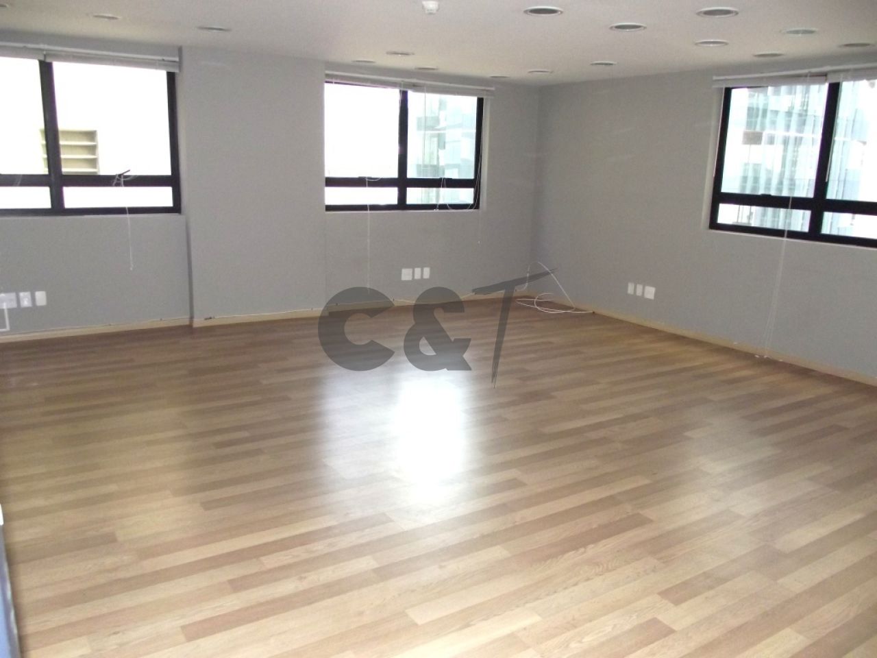 Conj. Comercial para Locação - Cerqueira César
