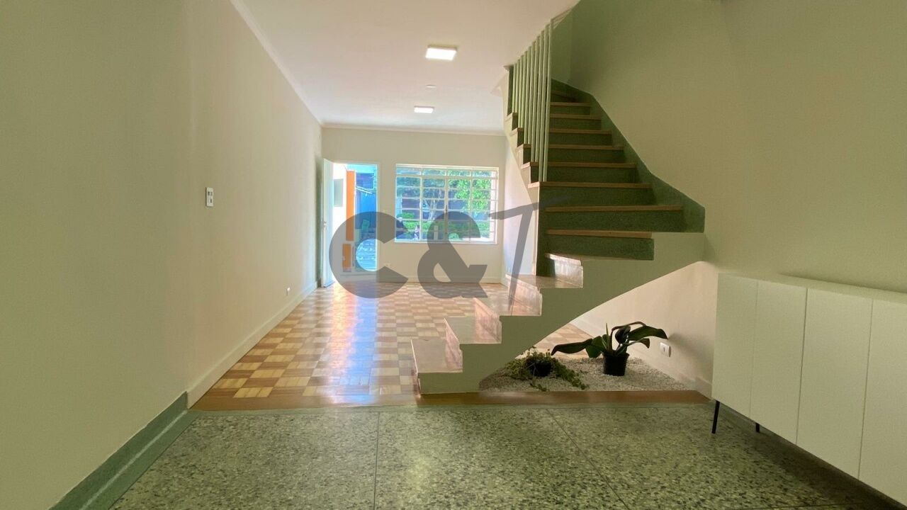 Casa de Vila para Venda - Jardim Hípico