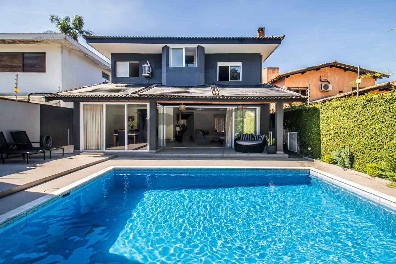 Sobrado para Venda - Granja Julieta