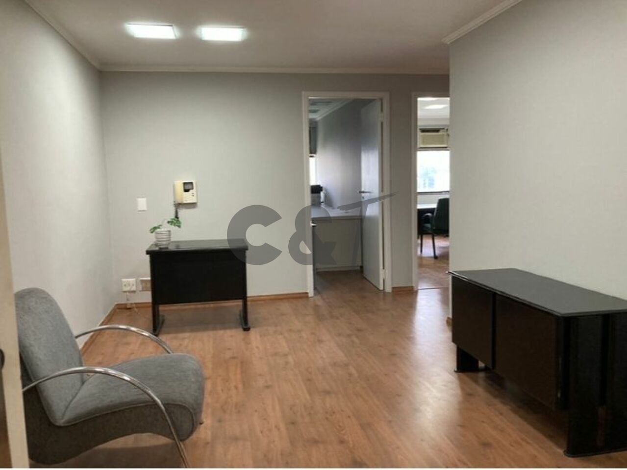 Conj. Comercial para Locação - Cidade Monções