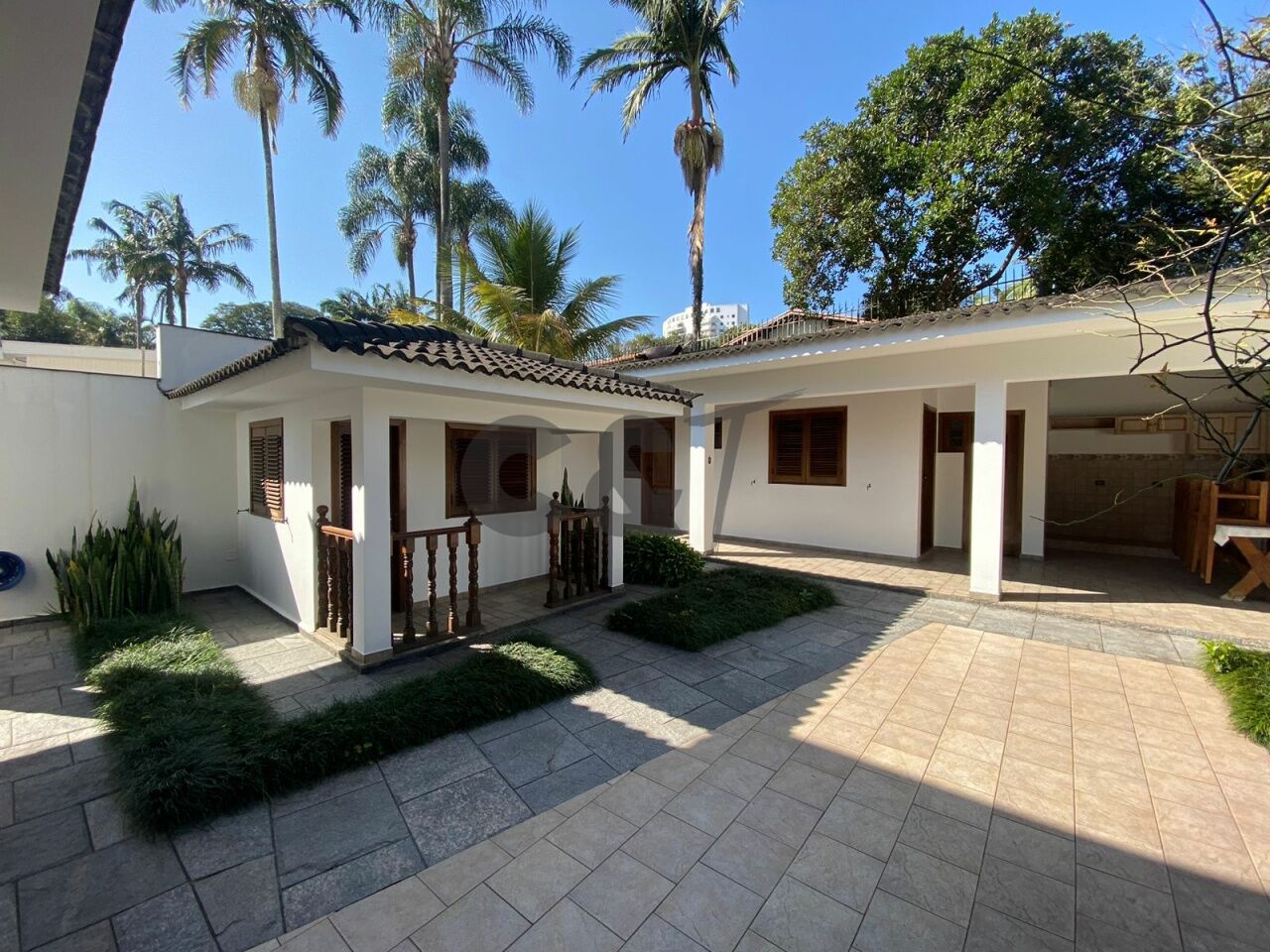 Sobrado para Venda - Granja Julieta