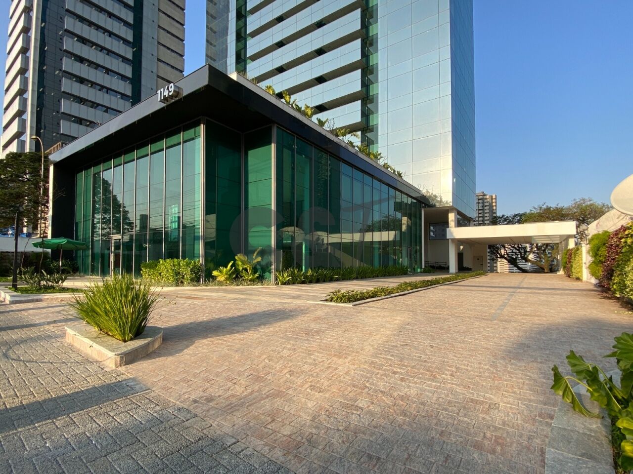 Prédio para Venda - Liberdade