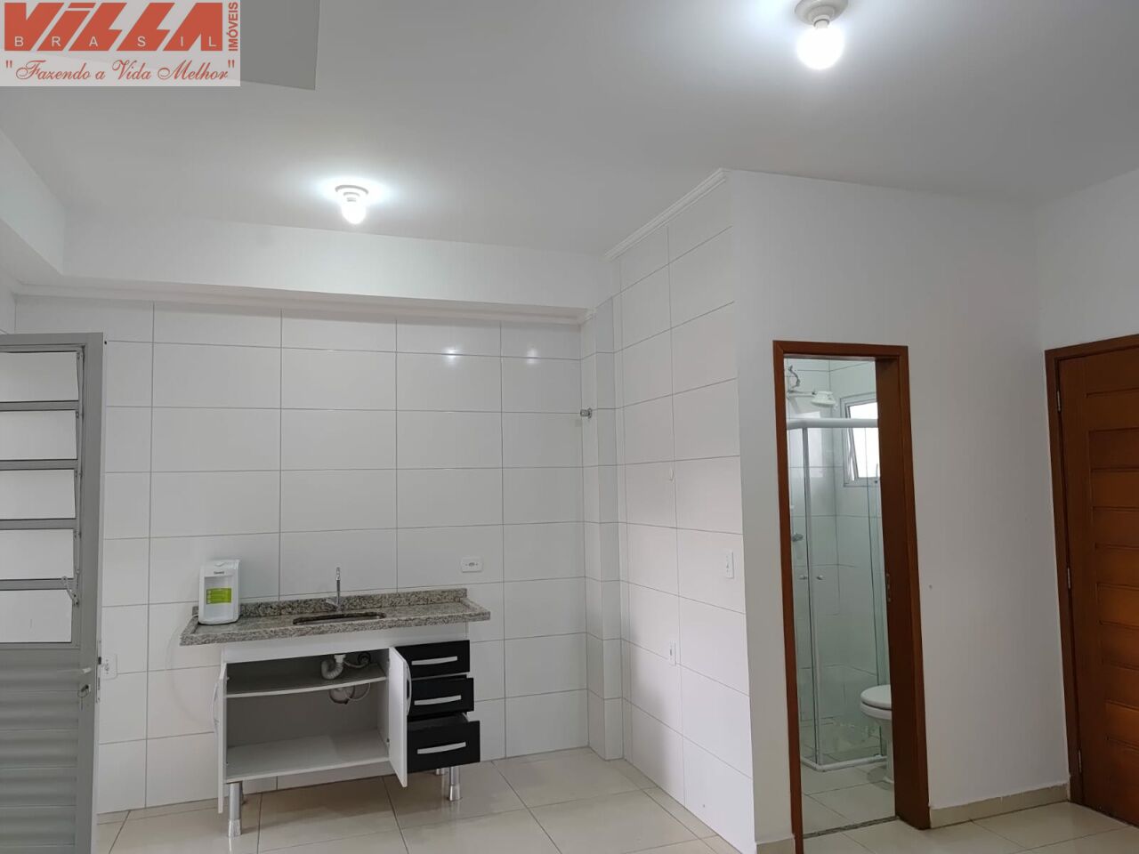 Edifício Residencial para Locação - Vila Carmosina