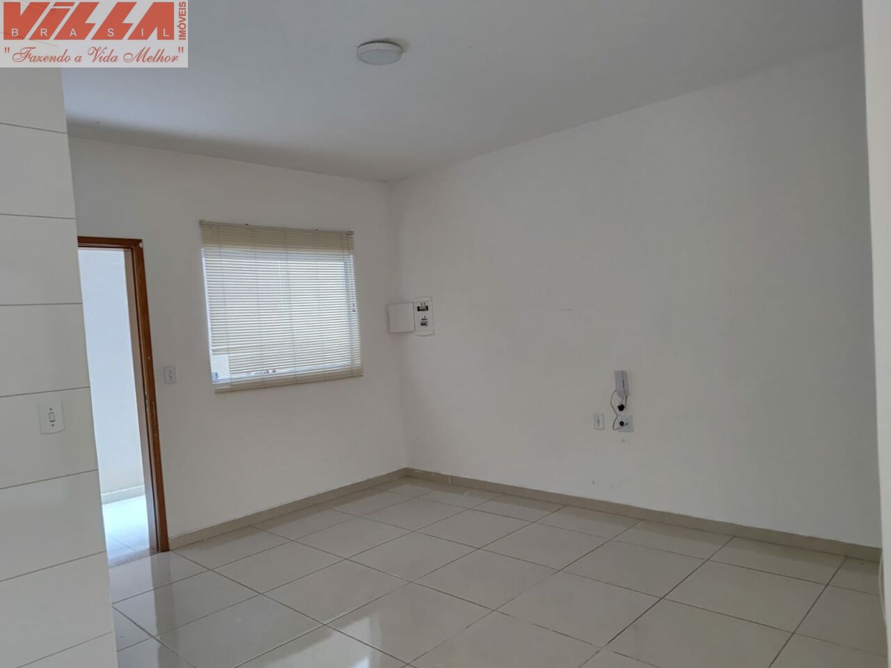 Edifício Residencial para Locação - Vila Carmosina