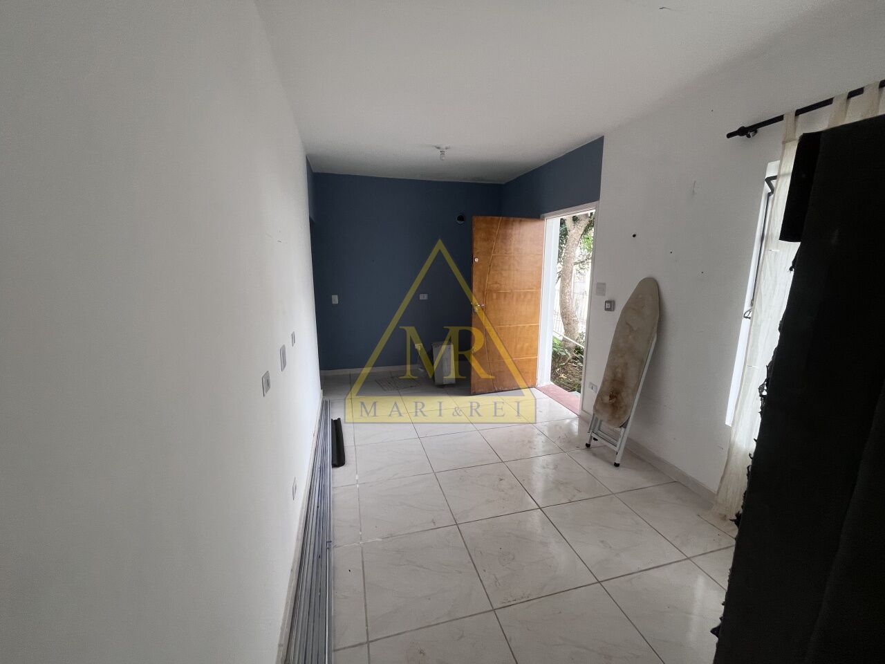 Casa Térrea para Venda - Vila Santa Catarina