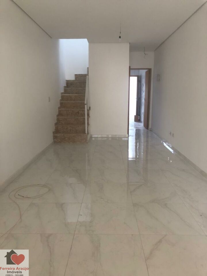 Sobrado para Venda - Cupecê