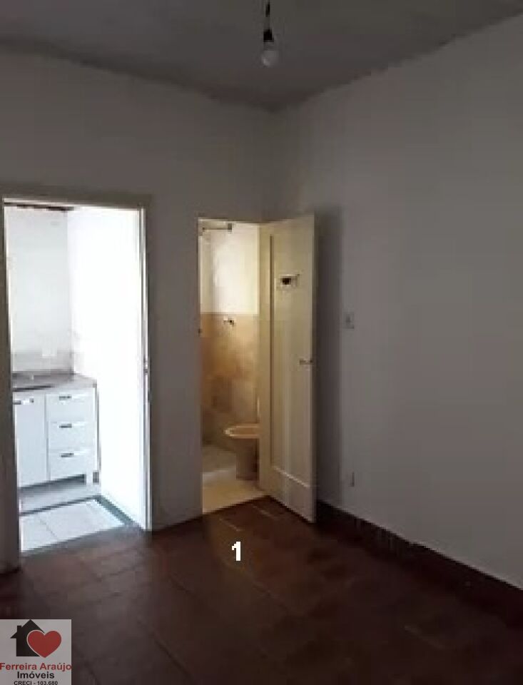 Casa Assobradada para Venda - Vila Firmiano Pinto