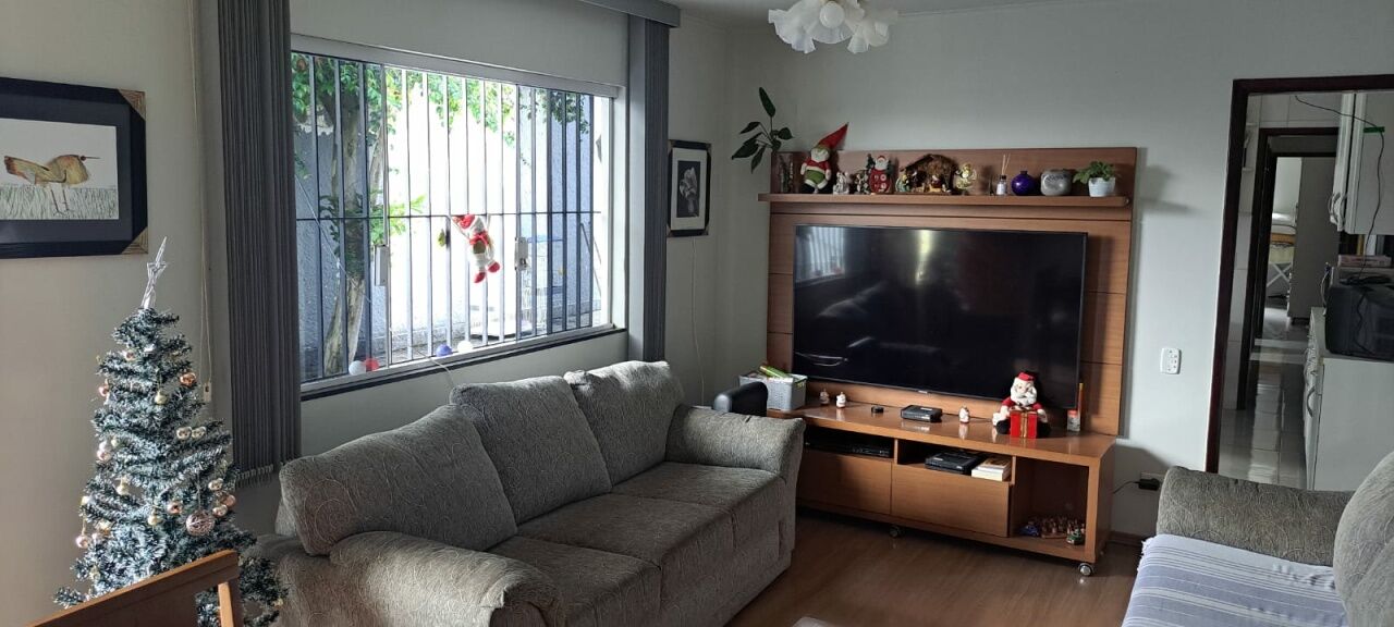 Casa Assobradada para Venda - Cupecê