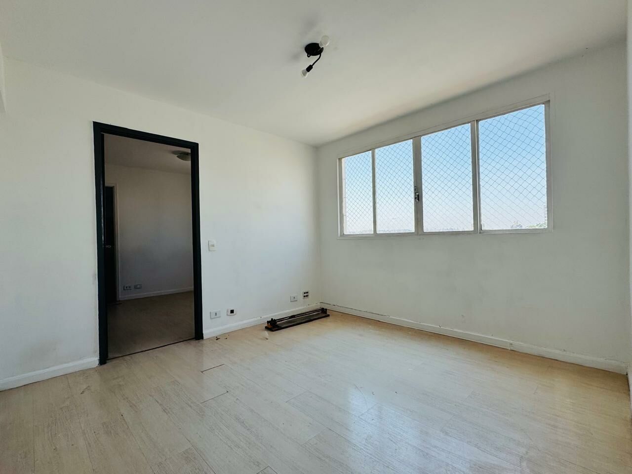 Apartamento para Venda - Vila Mascote