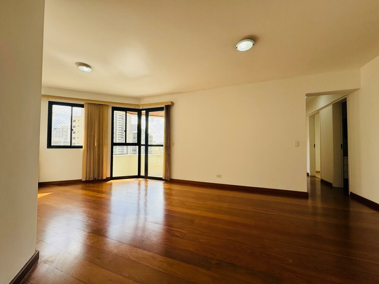 Apartamento para Locação - Vila Mascote