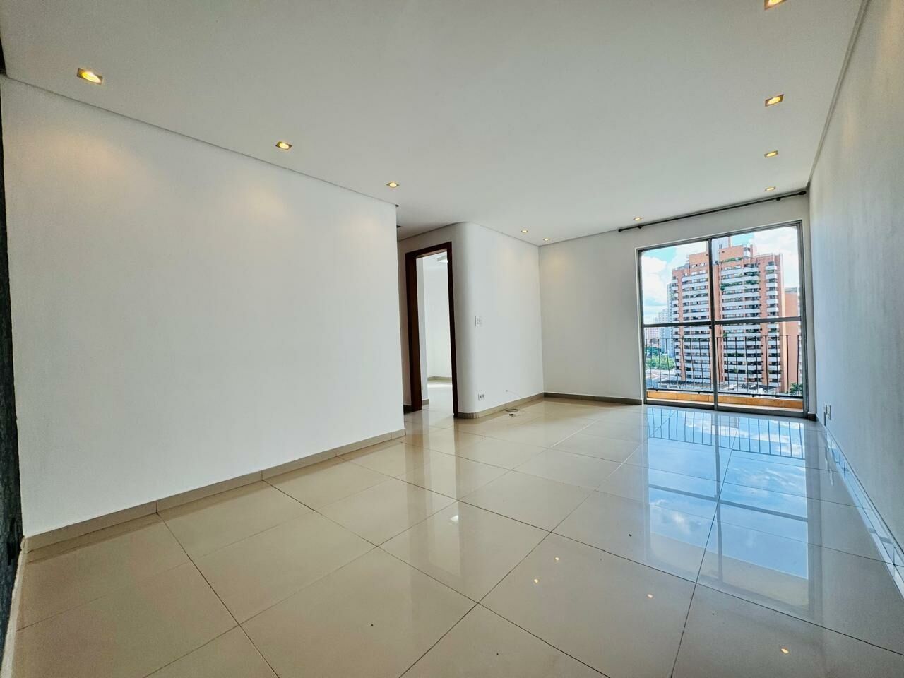 Apartamento para Venda - Vila Mascote