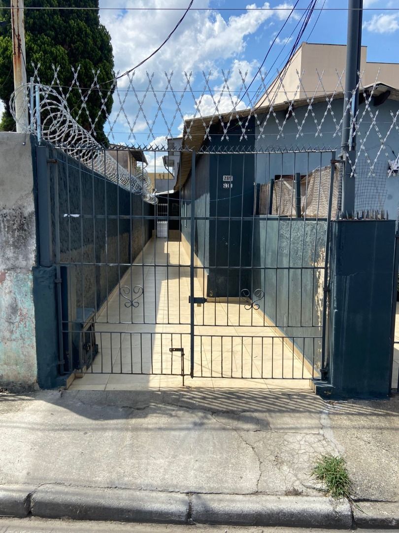 Casa para Locação - Vila Nova Carolina