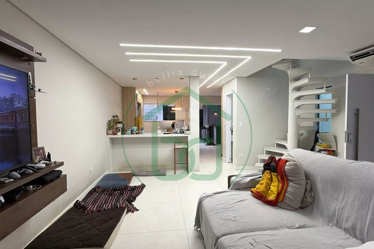 Casa Assobradada para Venda - Água Rasa