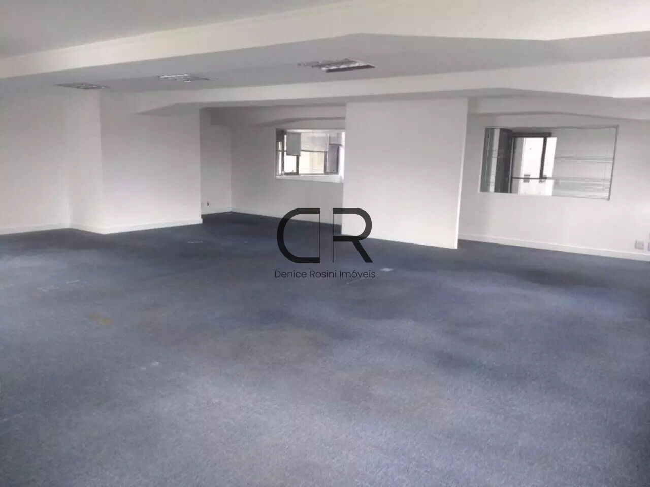 Conj. Comercial para Locação - Cidade Monções