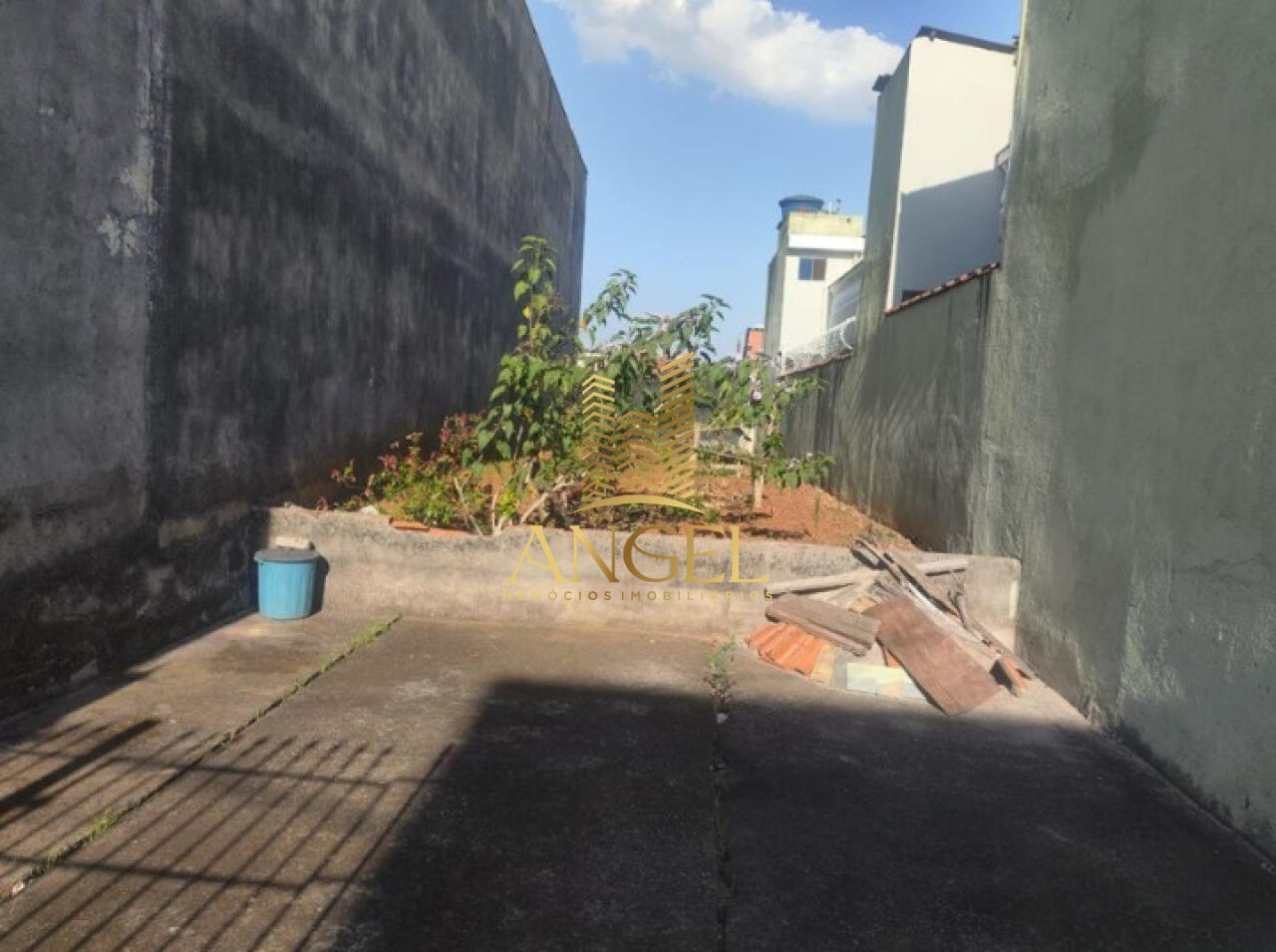 Terreno para Venda - Vila Ivg