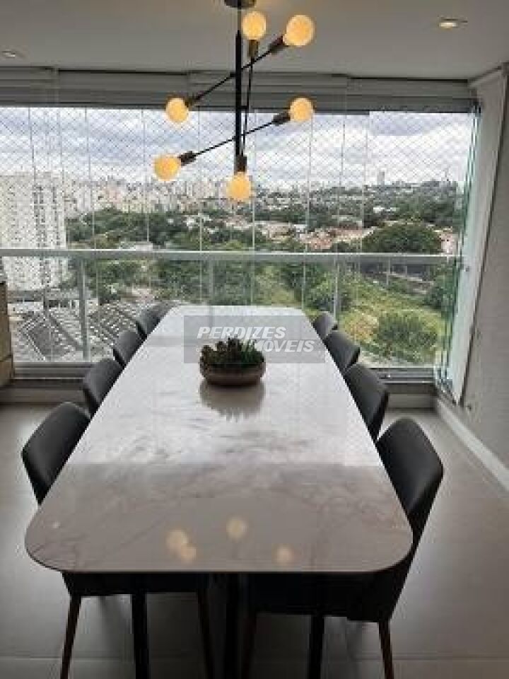 Apartamento para Venda - Vila Anastácio