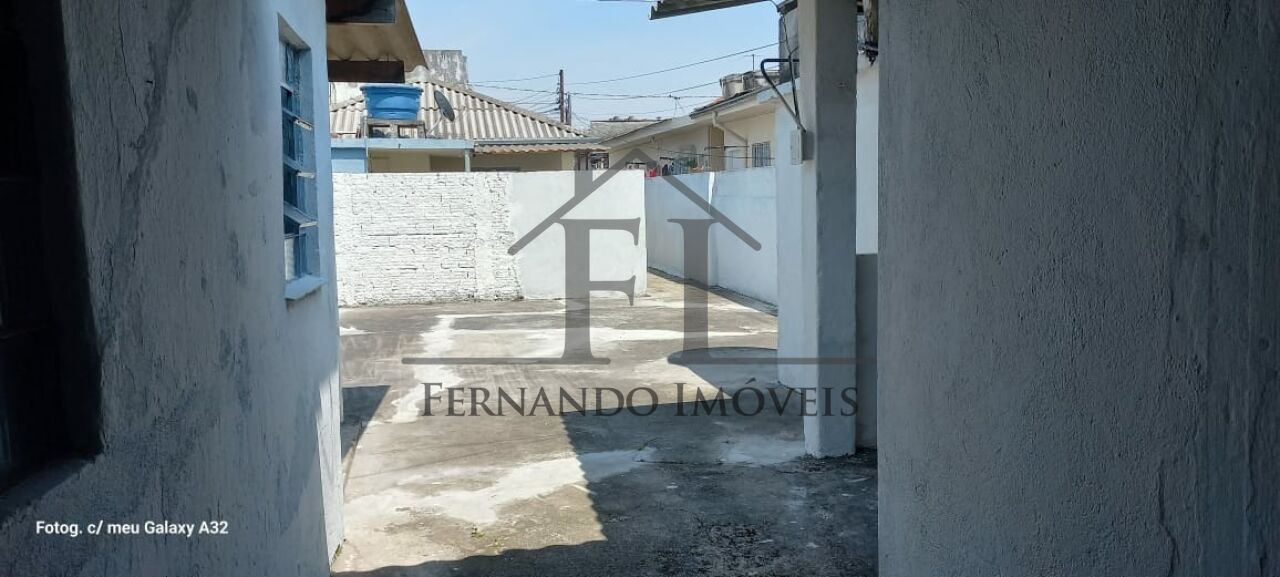 Casa Térrea para Locação - Vila Carioca