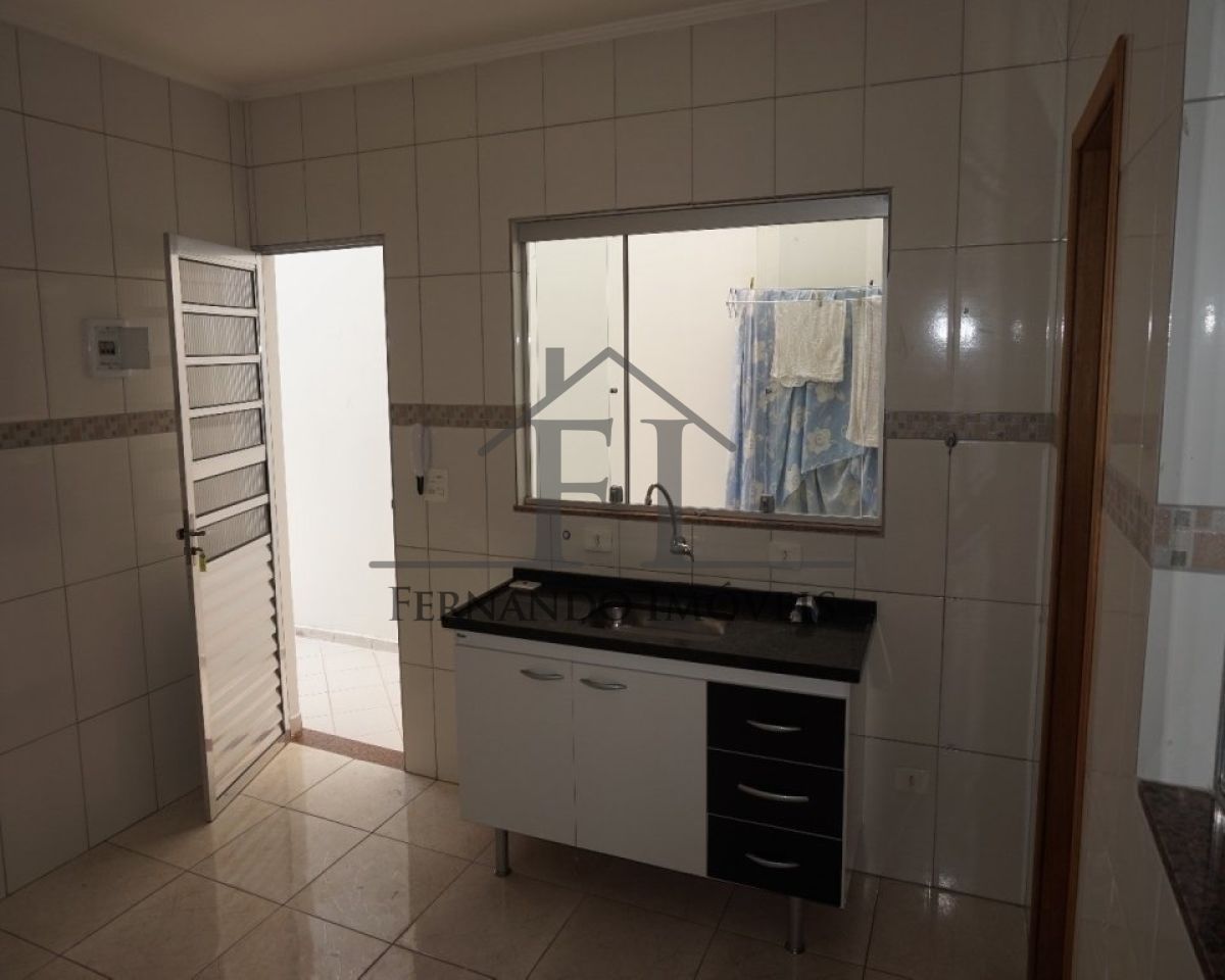 Casa Térrea para Locação - Vila Carioca