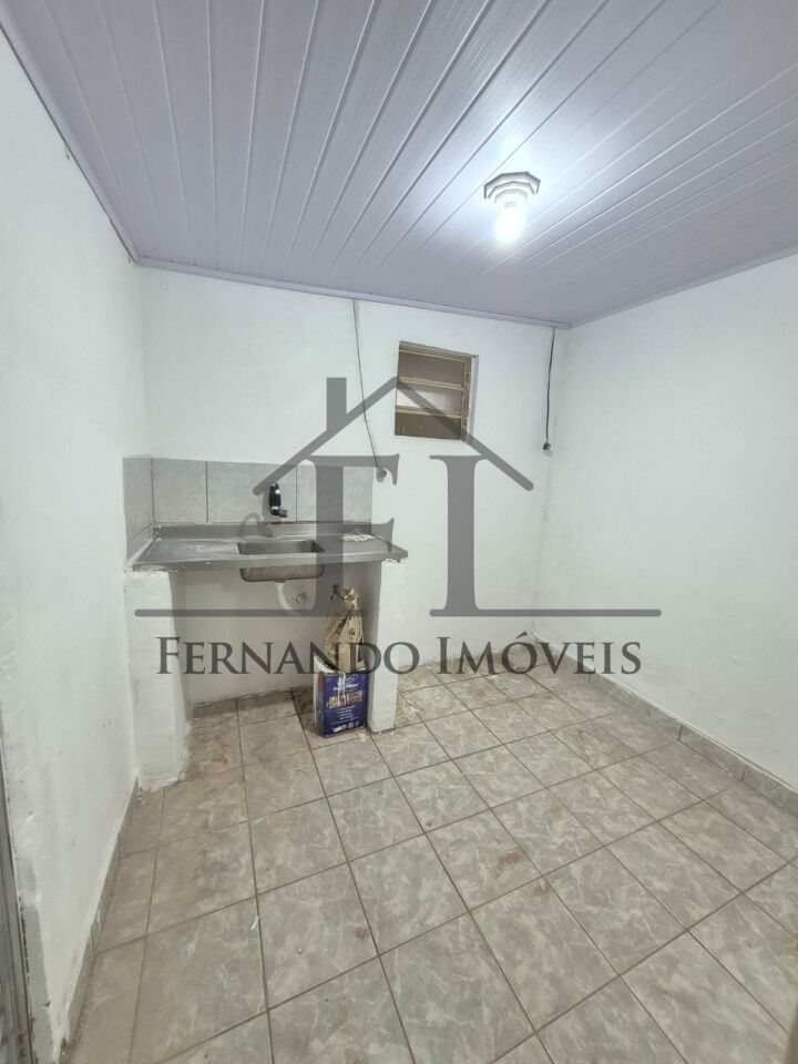 Casa Térrea para Locação - Vila Carioca
