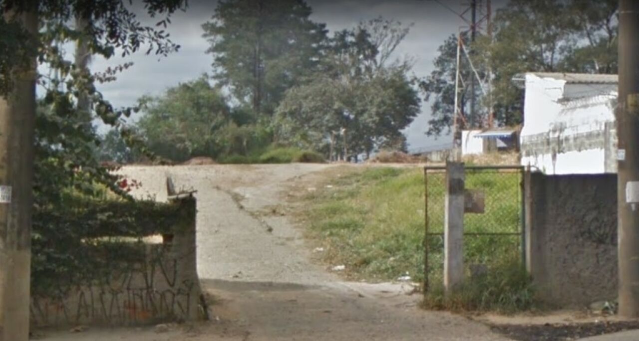 Area para Venda - Vila Nova Galvão