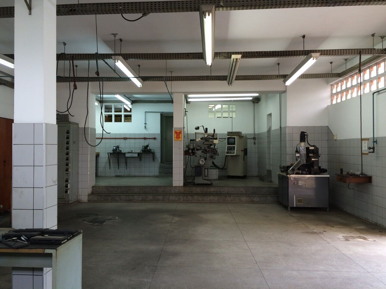 Prédio para Venda - Vila Souza