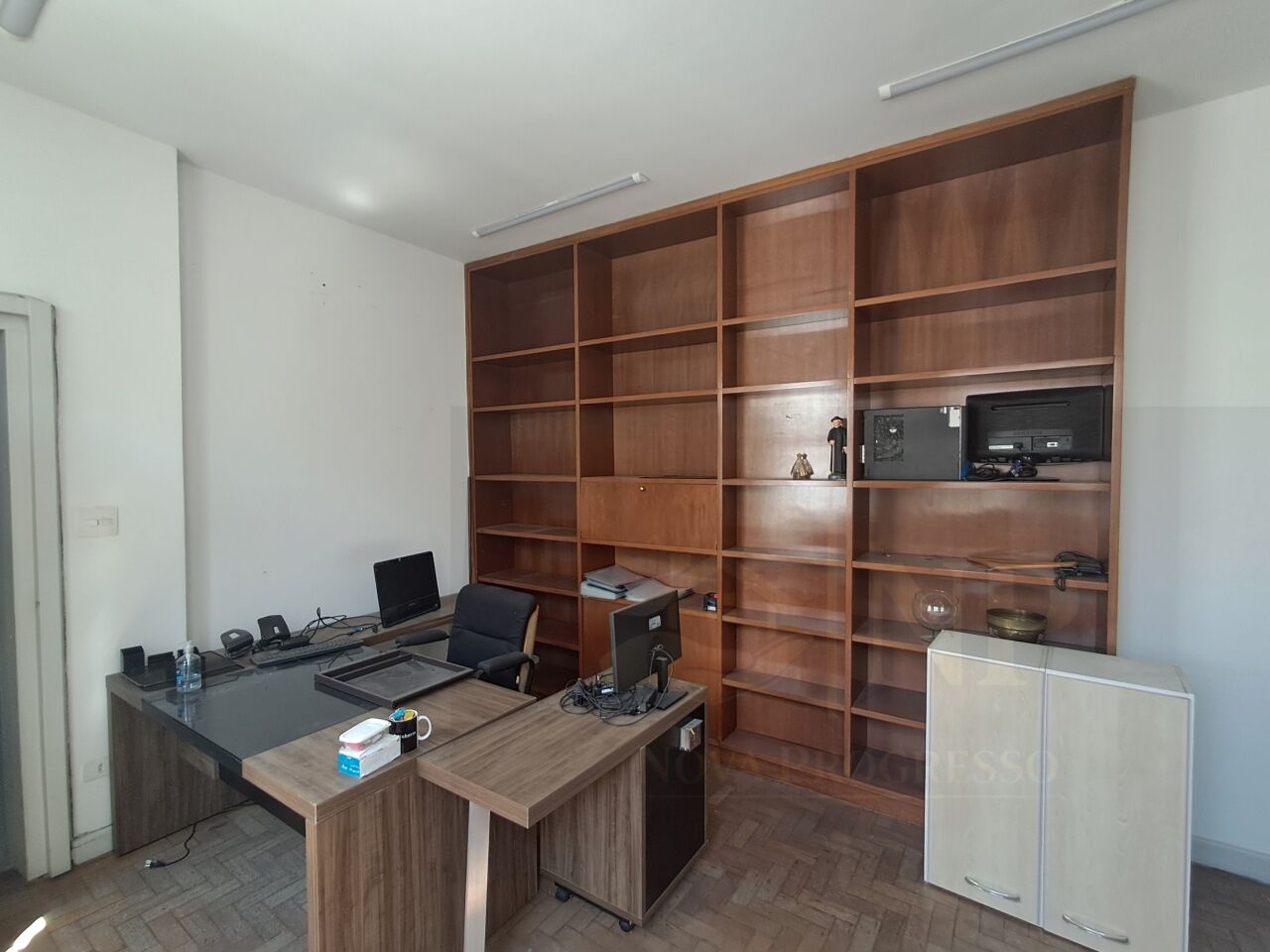 Conj. Comercial para Venda - República