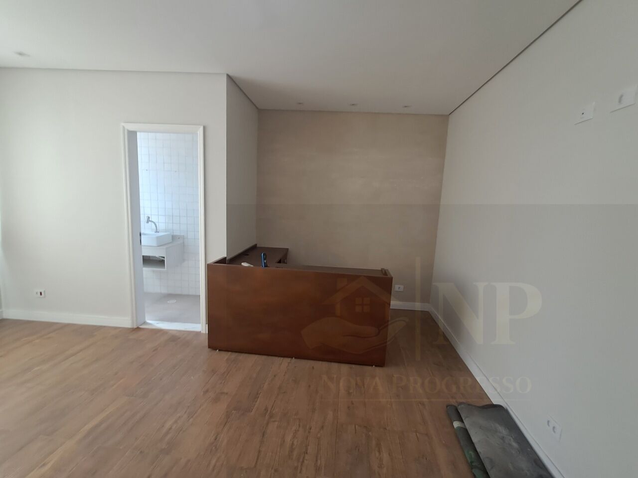 Conj. Comercial para Venda - República