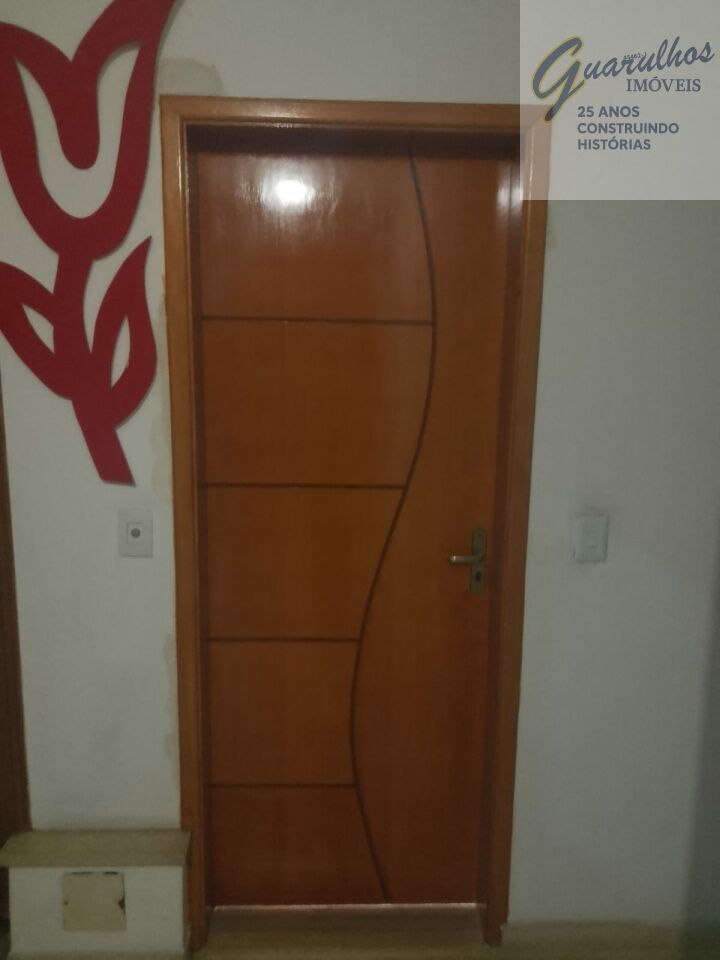 Apartamento para Locação - Vila Galvão