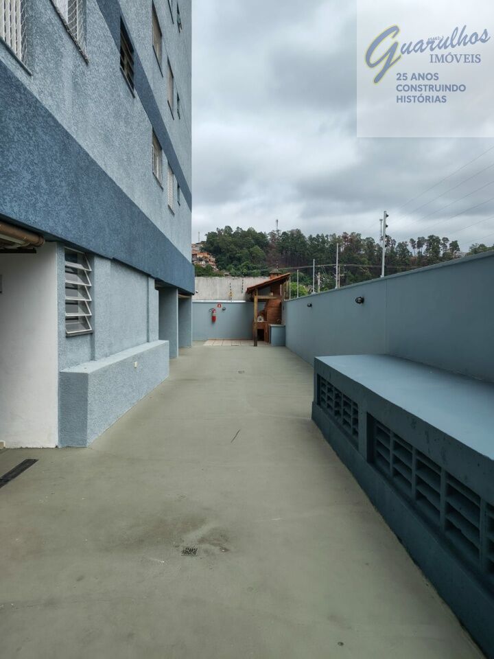 Apartamento para Locação - Vila Galvão