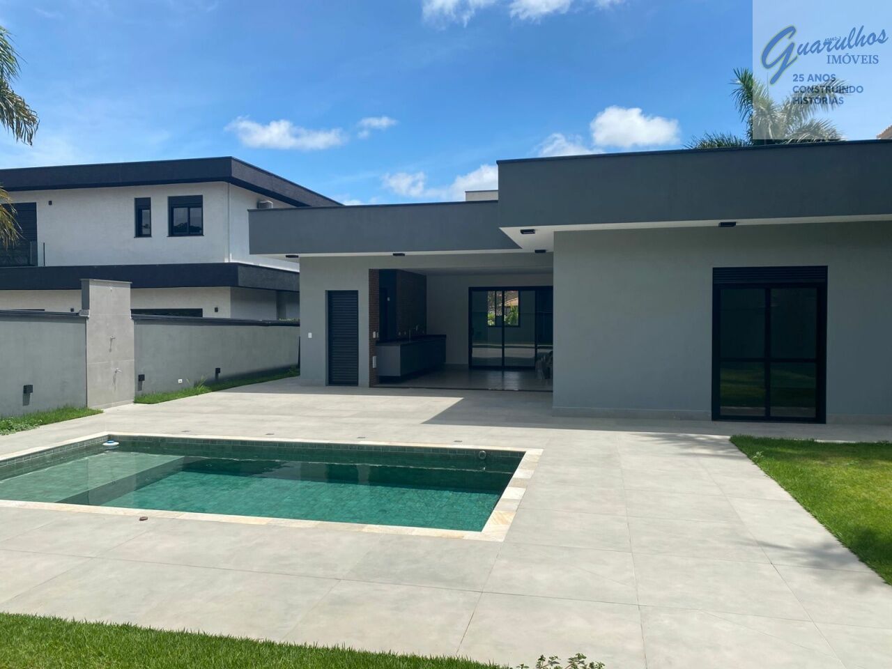 Casa de Condominio para Venda - REGIÃO INDISPONÍVEL