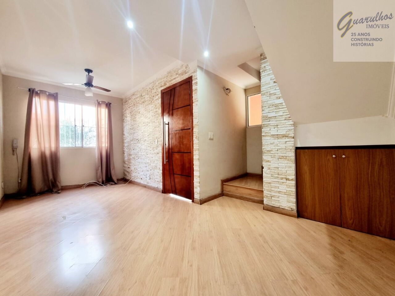 Casa de Condominio para Venda - Jardim Oliveira