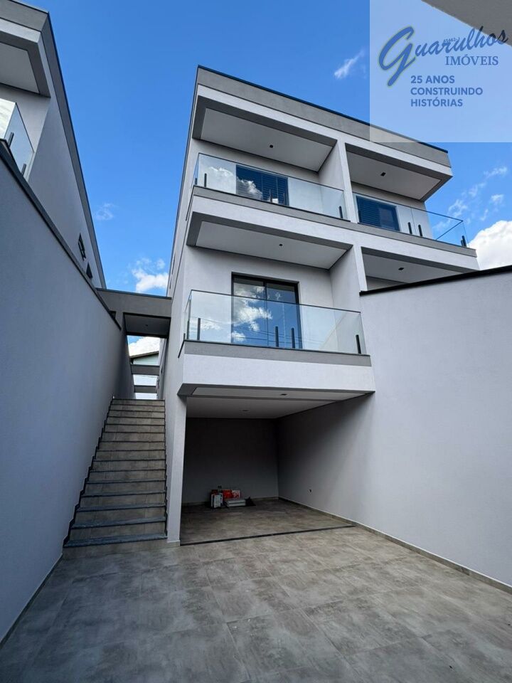 Sobrado para Venda - Vila Galvão