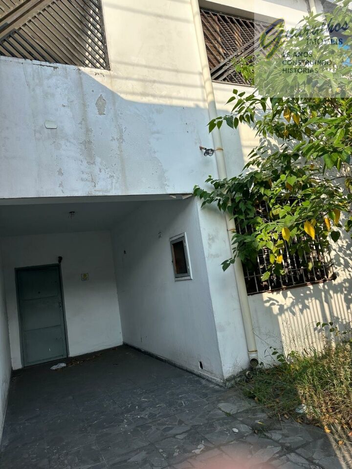 Sobrado para Venda - Vila Hulda