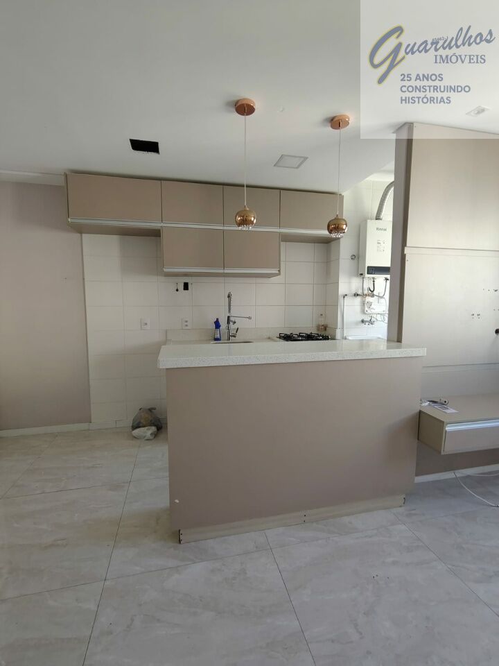 Apartamento para Locação - Vila Galvão