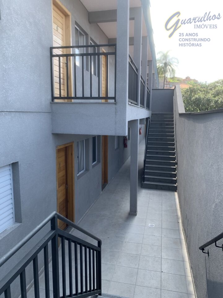 Casa de Condominio para Locação - Vila Nova Galvão
