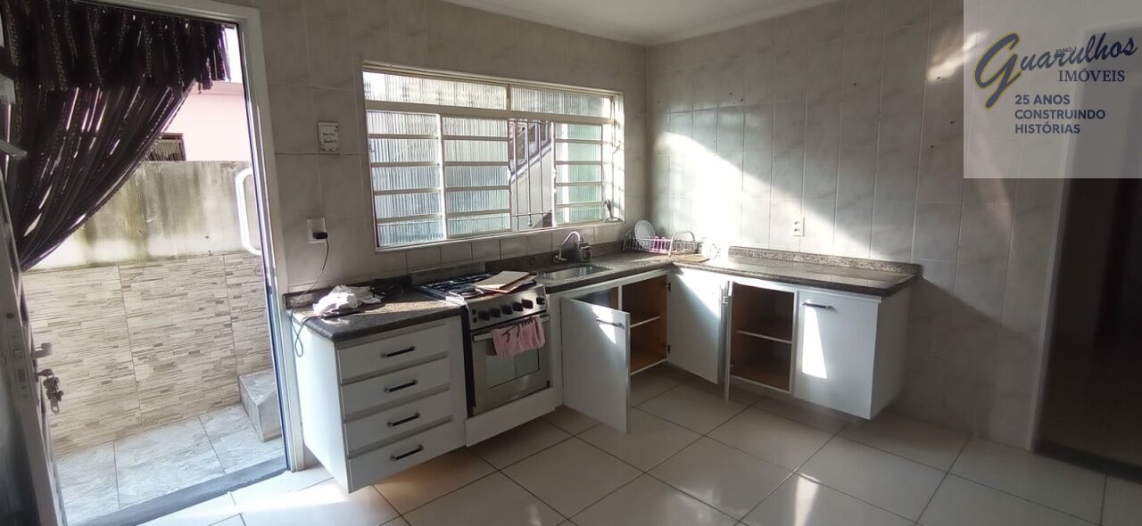 Casa para Locação - Vila Nova Galvão