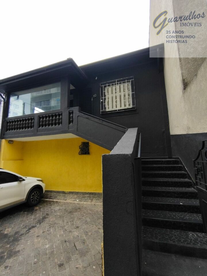 Casa Assobradada para Locação - Vila Mazzei