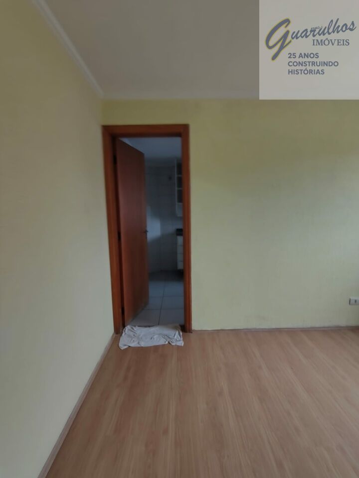 Apartamento para Locação - Vila Galvão
