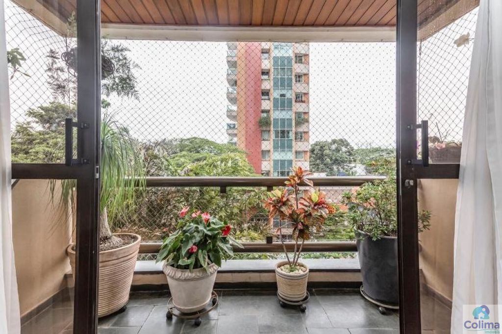 Apartamento para Venda - Moema