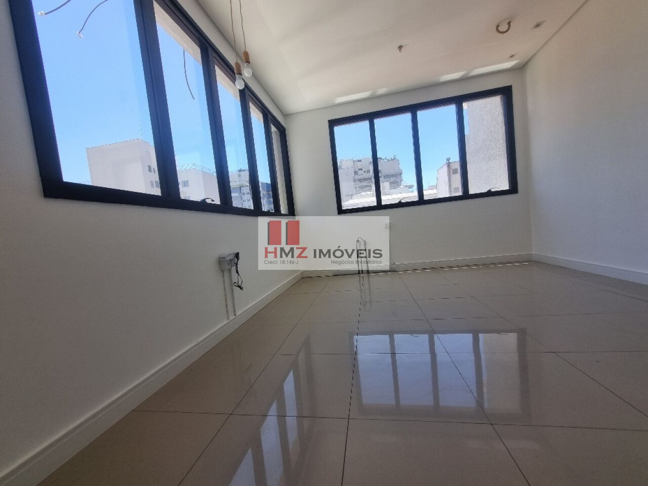 Conj. Comercial para Locação - Santa Cecília