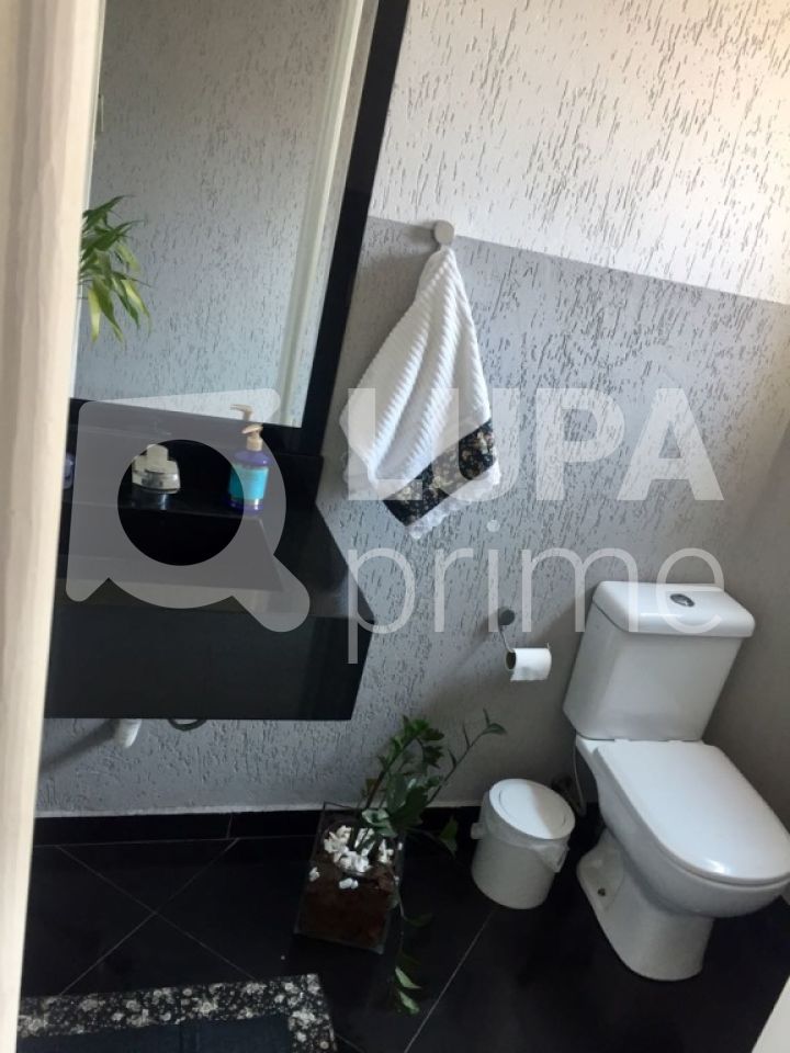 sobrado-venda-sao-paulo-tucuruvi-3dormitorios-2suites-2vagas-180m2-LM10001