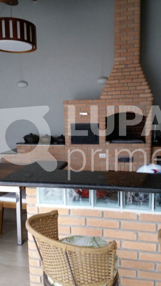 sobrado-venda-sao-paulo-vila-maria-3dormitorios-2suites-5vagas-300m2-LM10229